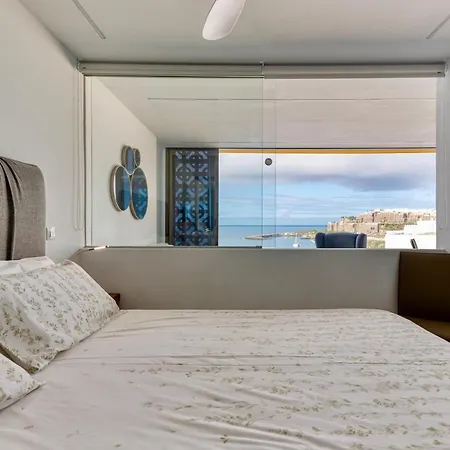Brand New - Ocean Views - Sunset Facing Apartment Patalavaca